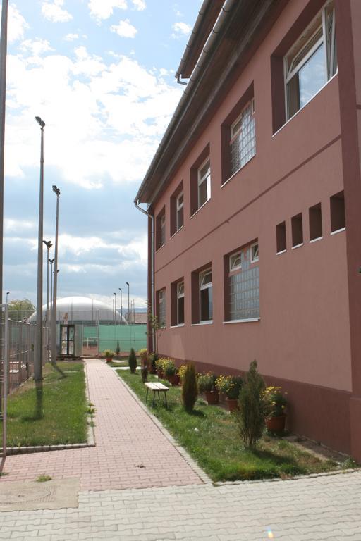 Hotel Pamira Сибиу Экстерьер фото